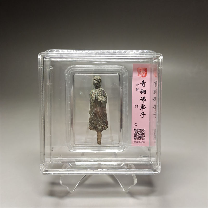 北魏青铜佛弟子